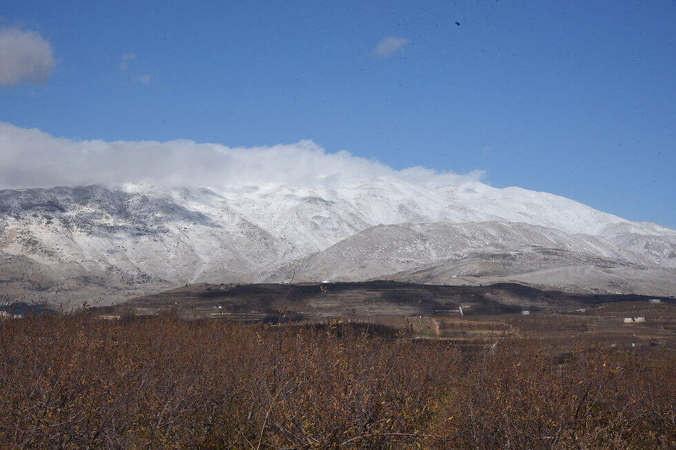 Mt. Hermon blanketed in snow (Photo: Aviyahu Shapira) (צילום: אביהו שפירא) Mt. Hermon blanketed in snow (Photo: Aviyahu Shapira)