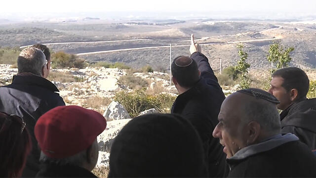 Delegation given a tour of the West Banknullnull Delegation given a tour of the West Bank