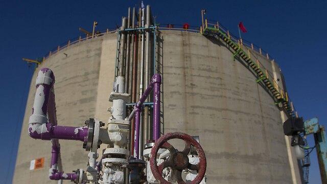 Haifa Chemicals ammonia tank (Photo: Ido Erez) (צילום: עידו ארז) Haifa Chemicals ammonia tank (Photo: Ido Erez)