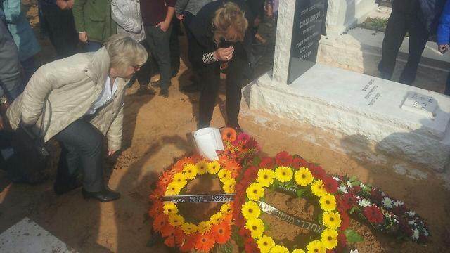 Guy Kafri being laid to rest (Photo: Zohar Shahr)