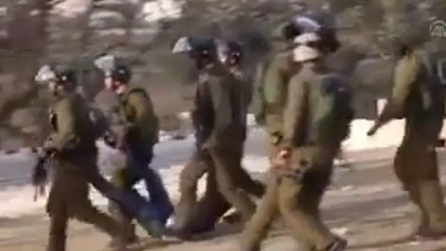 IDF soldiers carrying Al-Amour nullnull IDF soldiers carrying Al-Amour