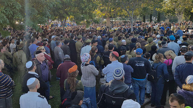 Hundreds attend the funeralnullnull Hundreds attend the funeral