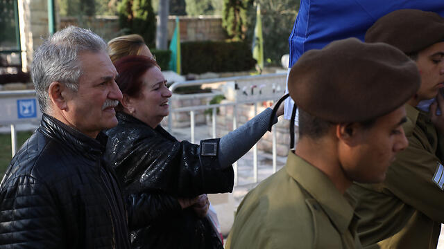 Gregai's mother and stepfather (Photo: Shaul Golan) (צילום: שאול גולן) Gregai's mother and stepfather (Photo: Shaul Golan)