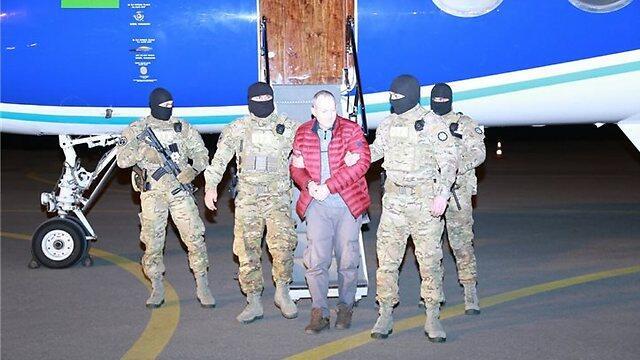 Lapshin upon his extradition to Ajerbaijan