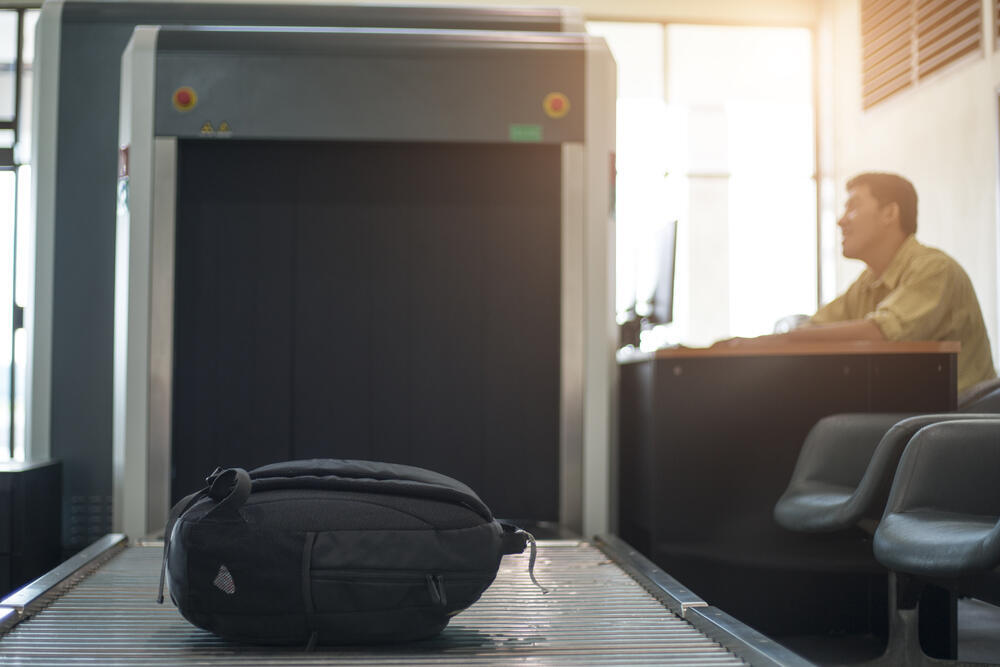 таможня аэропорт досмотр (Вести) таможня аэропорт досмотр