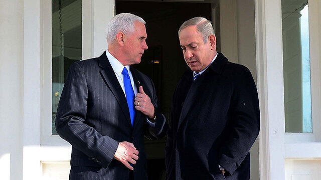 VP Pence (L) and PM Netanyahu will hold a working meeting
