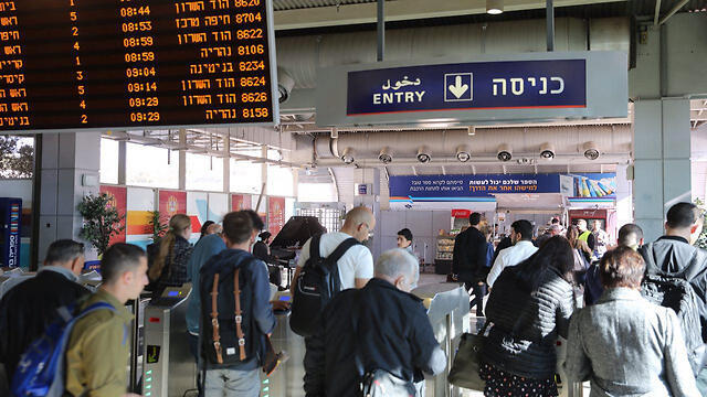 Tel Aviv Savidor Central Station (Photo: Motti Kimchi)
