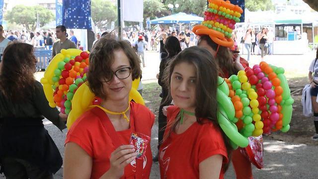 Kikar HaMedina rave (Photo: Motti Kimchi) (צילום: מוטי קמחי) Kikar HaMedina rave (Photo: Motti Kimchi)