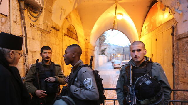 Photo: Alex Kolomoisky