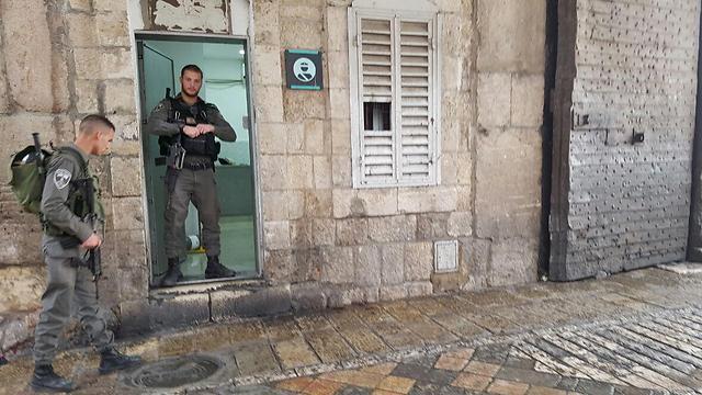 The Lions' Gate (Photo: Roi Yanovsky)