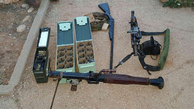 Weapons stolen from an IDF basenullnull Weapons stolen from an IDF base