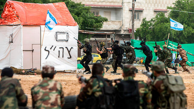 Боевики ХАМАС отрабатывают войну с Израилем. Фото: AFP