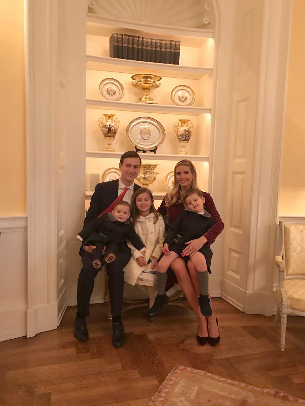 The picture that Ivanka Trump tweeted with her Passover message