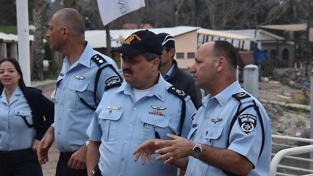 Police Chief Roni Alsheikh briefed on search (Photo: Police Spokesperson's Unit)