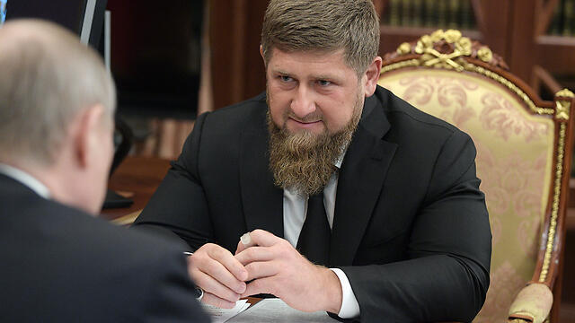 Кадыров у Путина. Фото: МСТ