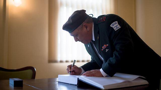 Chief of Staff Eisenkot (Photo: IDF Spokesperson's Unit) (צילום: דובר צה"ל ) Chief of Staff Eisenkot (Photo: IDF Spokesperson's Unit)
