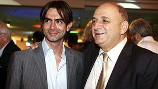 יצחק תשובה ומנכ"ל הקבוצה עידן ולס