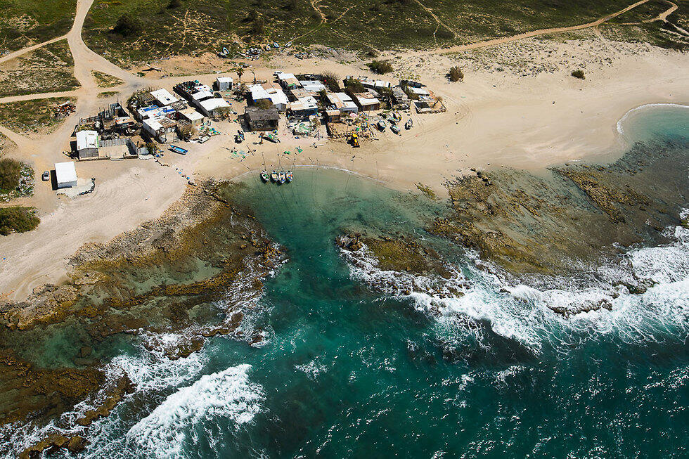 Рыбачий поселок Джиср аз-Зарка. Фото: Исраэль Бардуго (צילום: ישראל ברדוגו) Рыбачий поселок Джиср аз-Зарка. Фото: Исраэль Бардуго