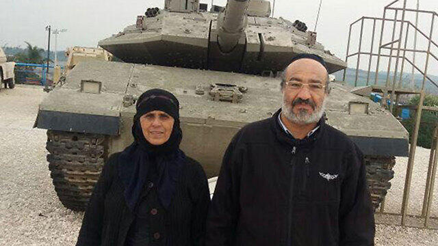 Dahari's parentsnullnull Dahari's parents