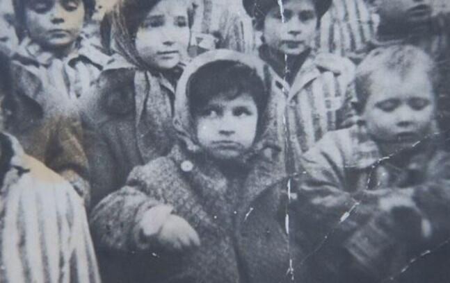 Александра Гарбузова - девочка с фотографииnullnull Александра Гарбузова - девочка с фотографии