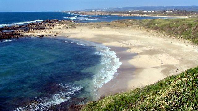 Dor Beach