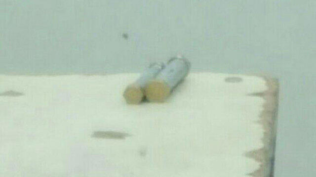 The two pipe bombs (Photo: Israel Police) (צילום: דוברות המשטרה) The two pipe bombs (Photo: Israel Police)