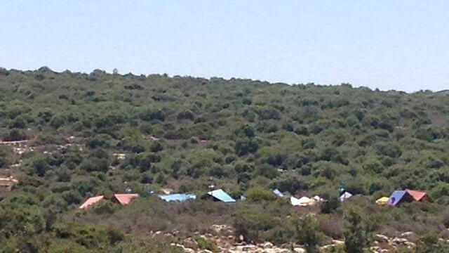 Salman's photo of the new 'outpost' (Photo: Nazmi Salman) (צילום: נזמי סלמאן) Salman's photo of the new 'outpost' (Photo: Nazmi Salman)