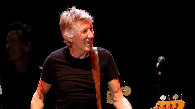 Уотерс на фестивале Desert Trip. Фото: AFP 