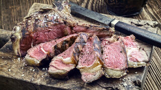 כשממשל טראמפ הופך את פירמידת המזון כולם נפגעים