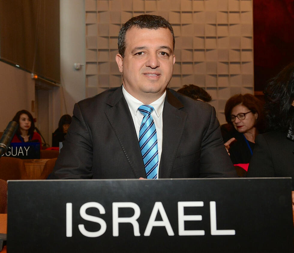 Carmel Shama-Hacohen