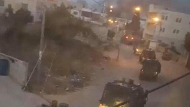 IDF forces enter the village of Deir Abu Mash'al
