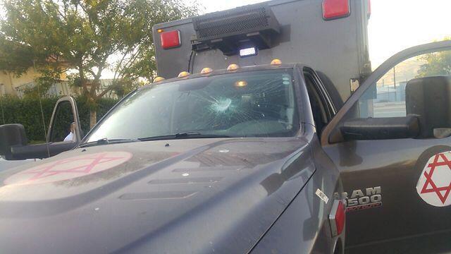 The IDF ambulance attacked by the Yitzhar youth (Photo: IDF Spokesman's Office)