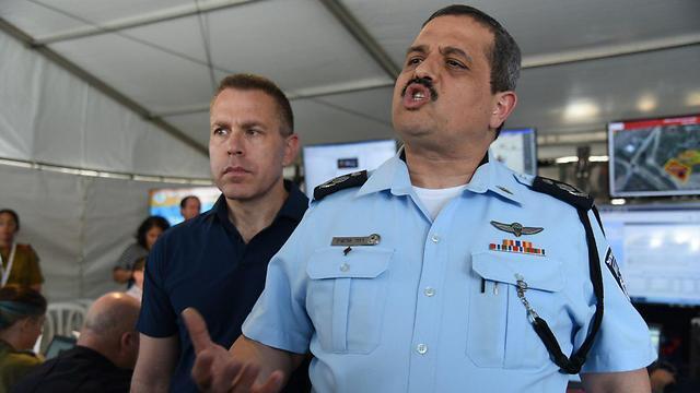 Public Security Minister Erdan (L) said that while he supported police and their work, PM Netanyahu was innocent until proven guilty (צילום: אביהו שפירא) Public Security Minister Erdan (L) said that while he supported police and their work, PM Netanyahu was innocent until proven guilty