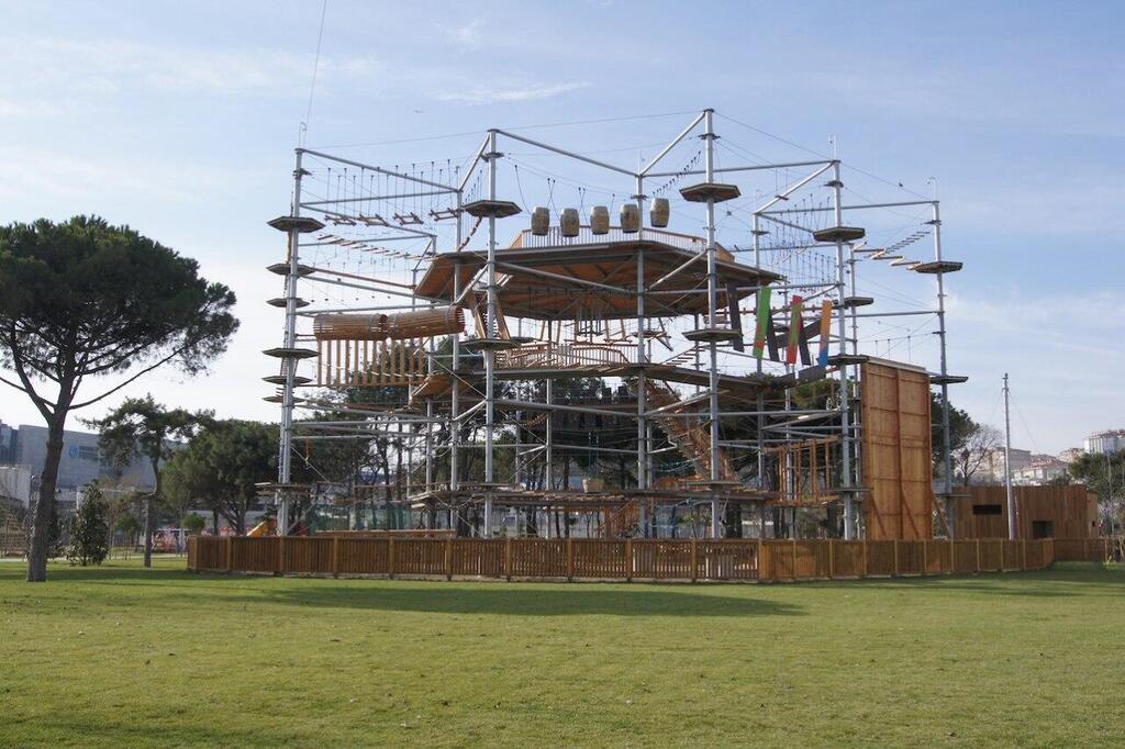 Так будет выглядеть главный объект парка. Фото: KristallTurm (צילום: KristallTurm) Так будет выглядеть главный объект парка. Фото: KristallTurm