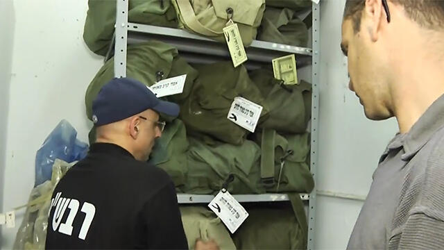 Проверка складов на случай готовности к войне с Газой. Фото: Рои Эйдан