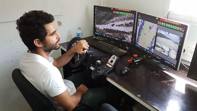 The remote driver of the Humvee (Photo: Yoav Zitun)