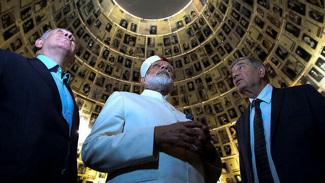 Modi and Netanyahu at Yad Vashem (Photo: AP)