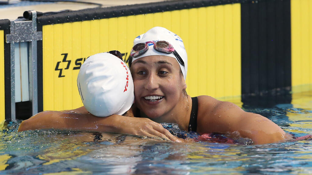 Andi Murez celebrates gold at the 2017 Maccabiah Games (Photo: Oren Aharoni) Andi Murez celebrates gold at the 2017 Maccabiah Games