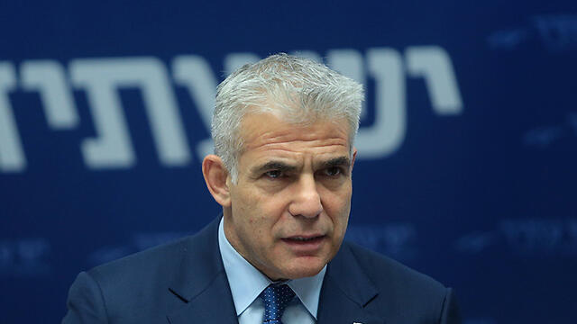 Yair Lapid (Photo: Alex Kolomoisky)