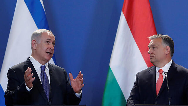 Benjamin Netanyahu and Hungarian prime minister in Budapest last year