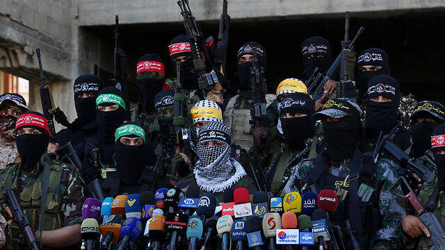 Gaza militant factions hold press conference (Photo: AP)