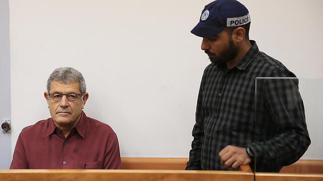 Miki Ganor during his remand extension hearing (Photo: Oriel Cohen) (צילום: אוראל כהן) Miki Ganor during his remand extension hearing (Photo: Oriel Cohen)