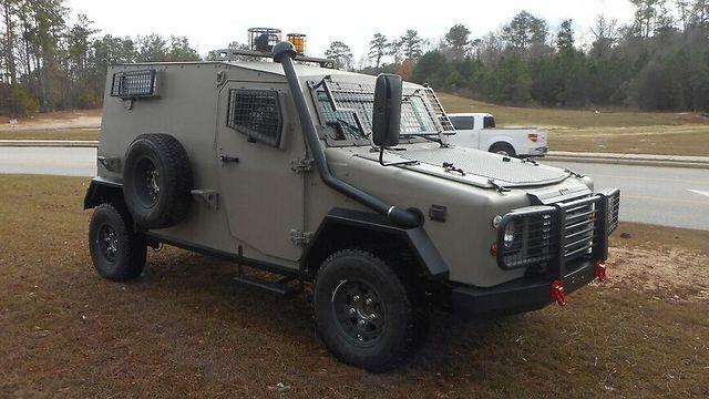 "Одноклассник" - бронеавтомобиль "Давид" на шасси Toyota Hilux. Фото: пресс-служба ЦАХАЛа (צילום: דובר צה"ל) "Одноклассник" - бронеавтомобиль "Давид" на шасси Toyota Hilux. Фото: пресс-служба ЦАХАЛа