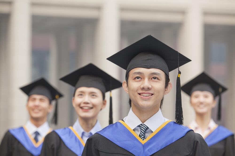Studying in the US, then returning to China 