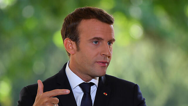 Макрону важно хорошо выглядеть. Фото: МТС