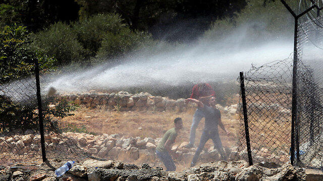 Riot control in Bethlehem (Photo: Reuters)