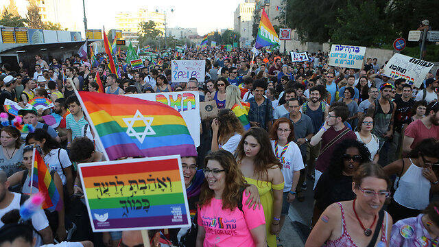 Photo: Alex Kolomoisky