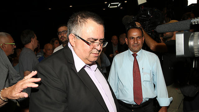 Bitan at the rally he organized in support of Netanyahu (Photo: Motti Kimchi) (צילום: מוטי קמחי) Bitan at the rally he organized in support of Netanyahu (Photo: Motti Kimchi)