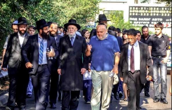 Марш живых. Фото: пресс-служба РЕК (Фото: пресс-служба РЕК) Марш живых. Фото: пресс-служба РЕК