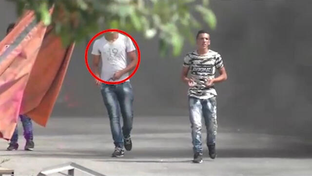 Заснятый на камеру камнеметатель